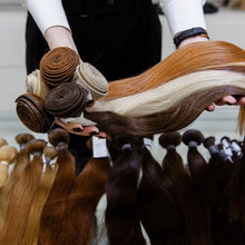 Load image into Gallery viewer, Yelugo woman 